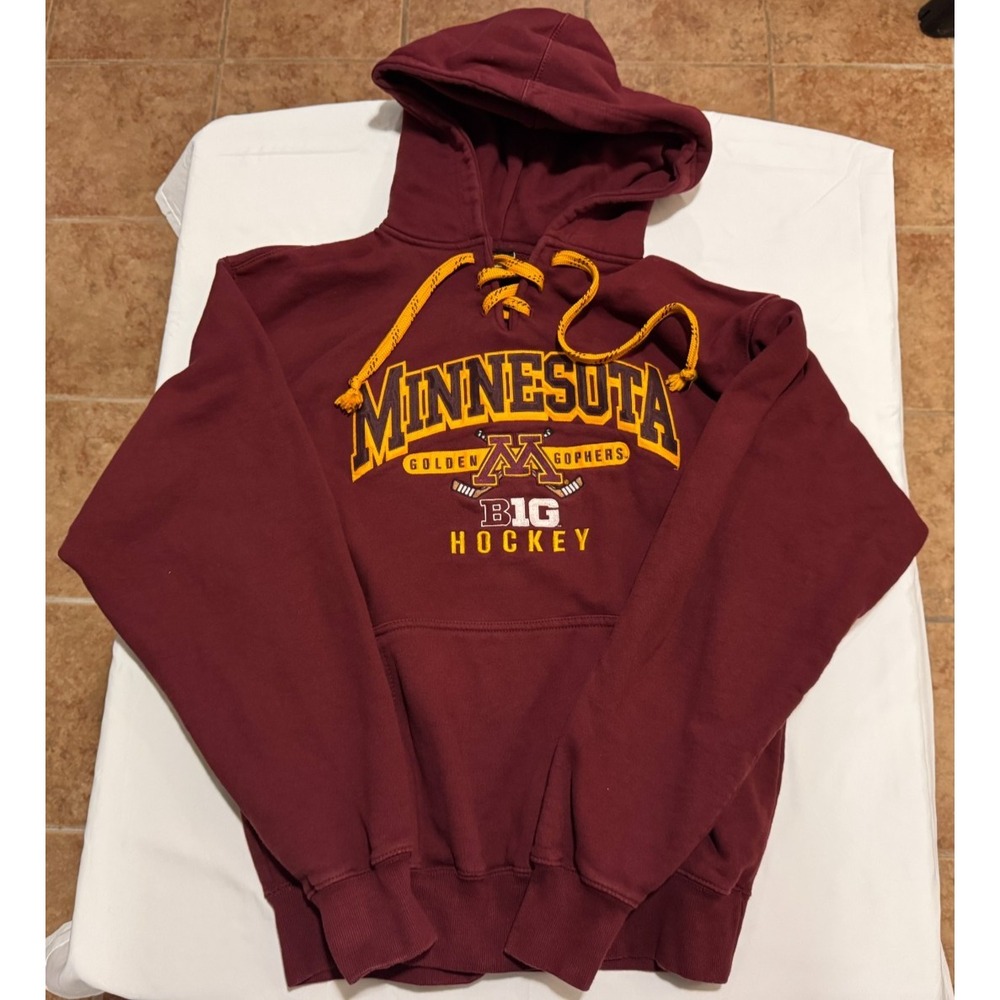 Minnesota Golden Gophers Hockey Hoodie - Maroon - Size M - Cutter & Buck